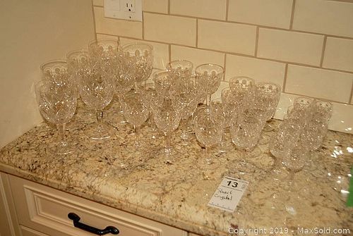 Lot #0013 (1 of 8)