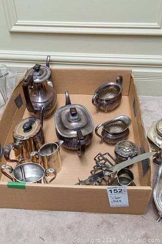 Lot #0152 (1 of 6)
