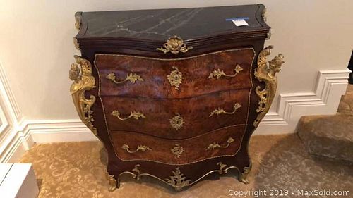 Lot #0416 (1 of 12)