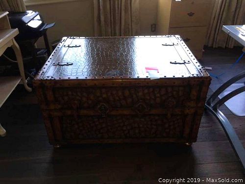 Lot #0463 (1 of 19)