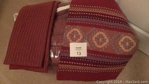 Lot #0013 (1 of 2)
