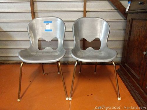 Lot #0561 (1 of 7)