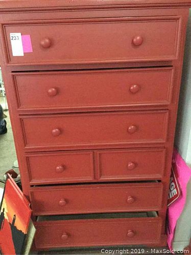 Lot #0233 (1 of 5)
