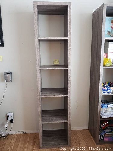 Lot #0054 (1 of 3)