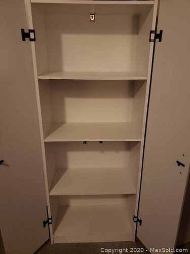Lot #0129 (1 of 3)