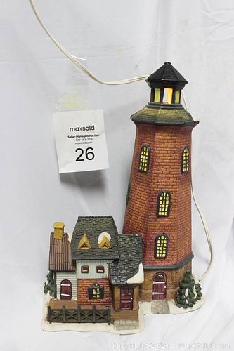 Lot #0026 (1 of 7)