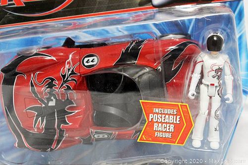 Lot #0033 (1 of 3)
