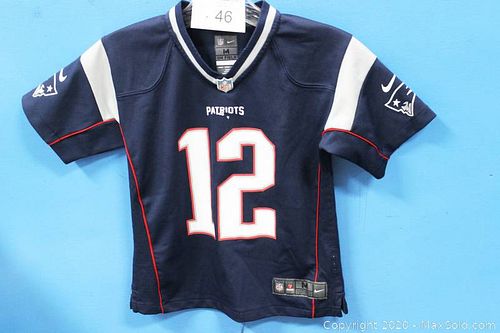 Lot #0046 (1 of 5)