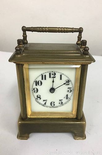 Lot #0019 (1 of 9)