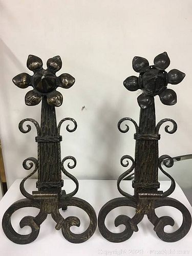 Lot #0039 (1 of 6)