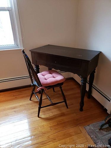 Lot #0129 (1 of 14)