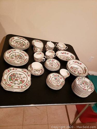 Lot #0135 (1 of 13)