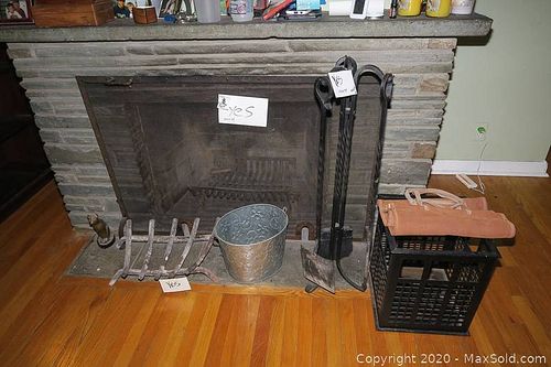 Lot #0008 (1 of 14)