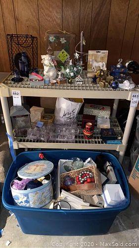 Lot #0882 (1 of 18)