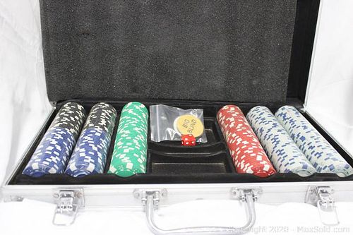 Lot #0025 (1 of 5)