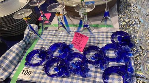 Lot #0100 (1 of 18)