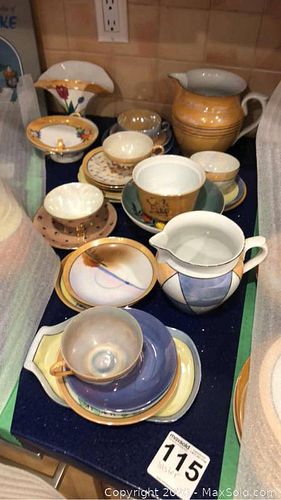 Lot #0115 (1 of 11)
