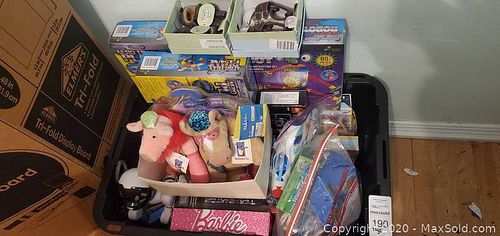 Lot #0190 (1 of 9)