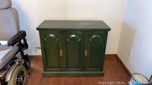 Lot #0052 (1 of 25)
