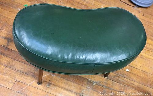 Lot #0092 (1 of 4)