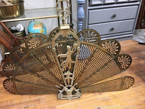 Lot #0093 (1 of 7)