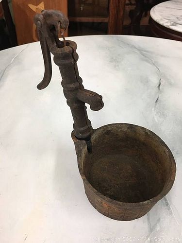 Lot #0159 (1 of 5)