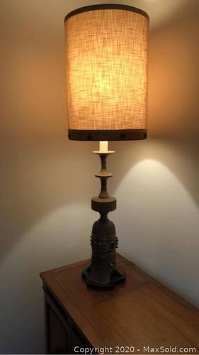 Lot #0026 (1 of 7)