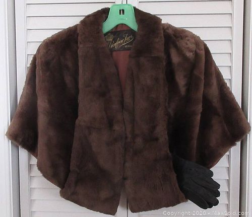 Lot #0009 (1 of 5)