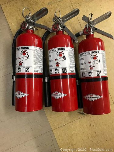 Lot #0149 (1 of 5)
