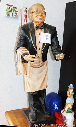 Lot #0022 (1 of 17)