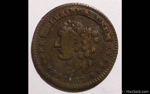 Lot #0218 (1 of 2)