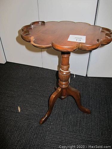 Lot #0013 (1 of 3)