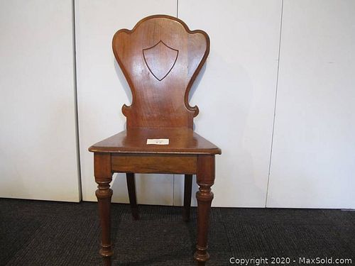 Lot #0017 (1 of 2)