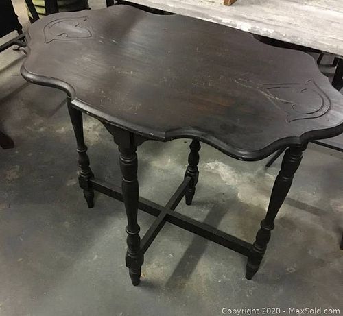 Lot #0040 (1 of 3)