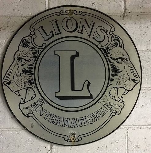 Lot #0064 (1 of 4)