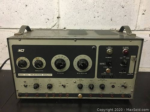 Lot #0080 (1 of 6)