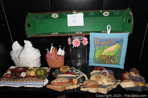 Lot #0030 (1 of 5)