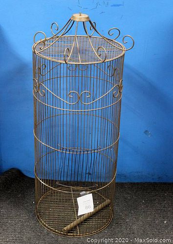 Lot #0086 (1 of 3)