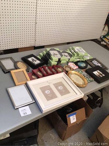 Lot #0030 (1 of 3)