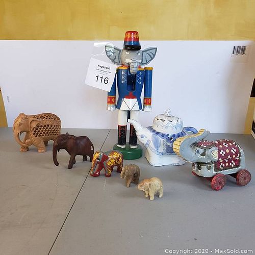 Lot #0117 (1 of 11)