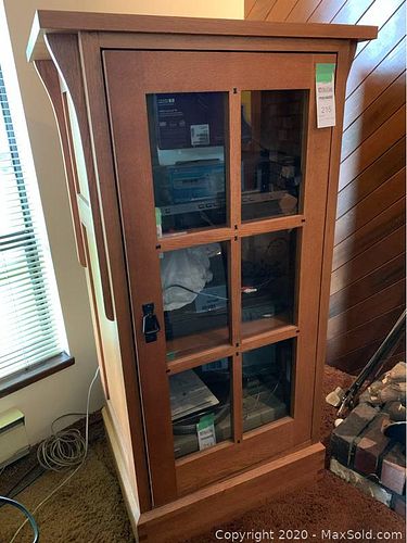Lot #0215 (1 of 11)