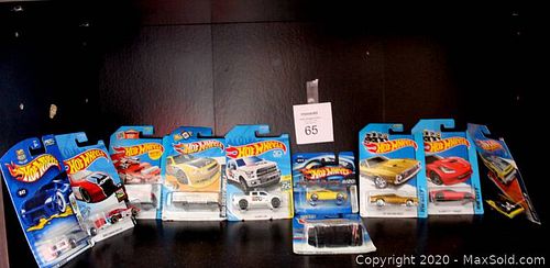 Lot #0065 (1 of 9)