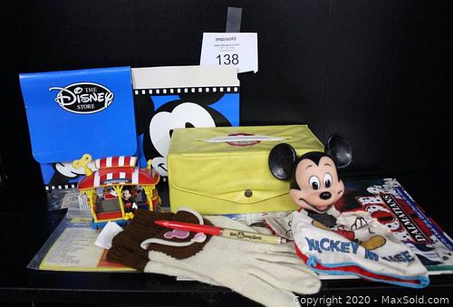 Lot #0138 (1 of 11)