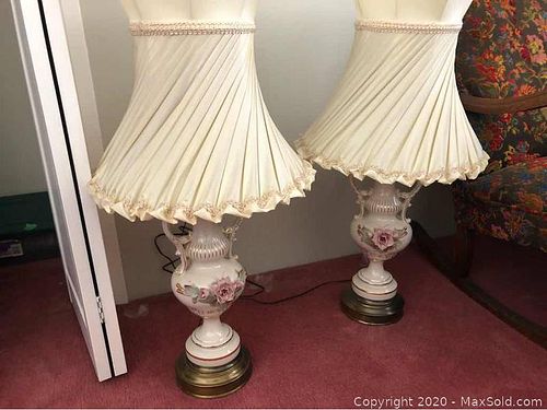 Lot #0006 (1 of 10)