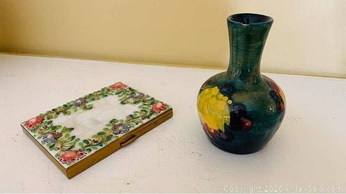 Lot #0273 (1 of 14)