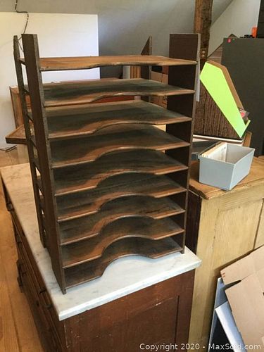 Lot #0008 (1 of 5)