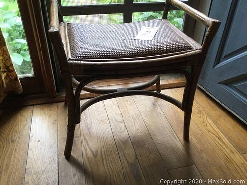 Lot #0047 (1 of 6)