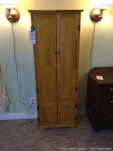 Lot #0060 (1 of 5)