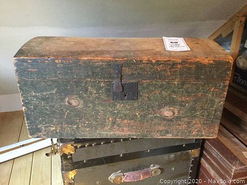 Lot #0068 (1 of 6)