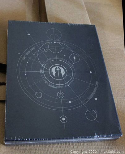 Lot #0097 (1 of 4)